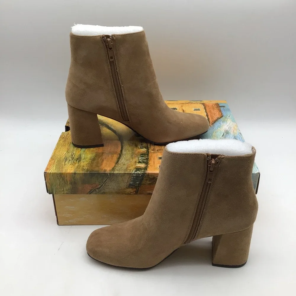 Bella Vita Wilma Saddle Suede Leather Ankle Boots Tan Block Heel‎ Size 7 M NEW